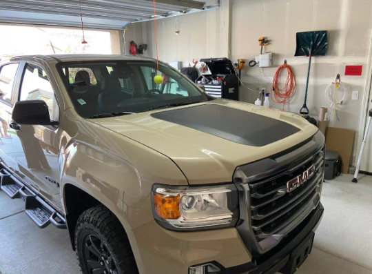 2013 - 2023 GMC Canyon Hood Decal Graphic - Fits all GMC Canyon and Canyon Denali