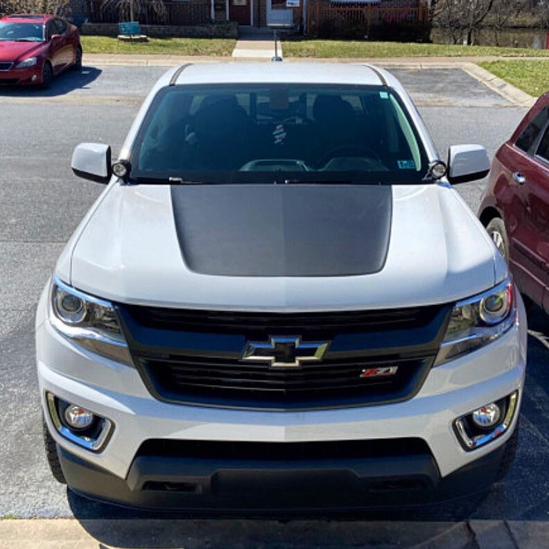 MATTE BLACK - 2015-2022 Chevrolet Colorado Hood Decal also fits the z71 version Graphic BLACKOUT