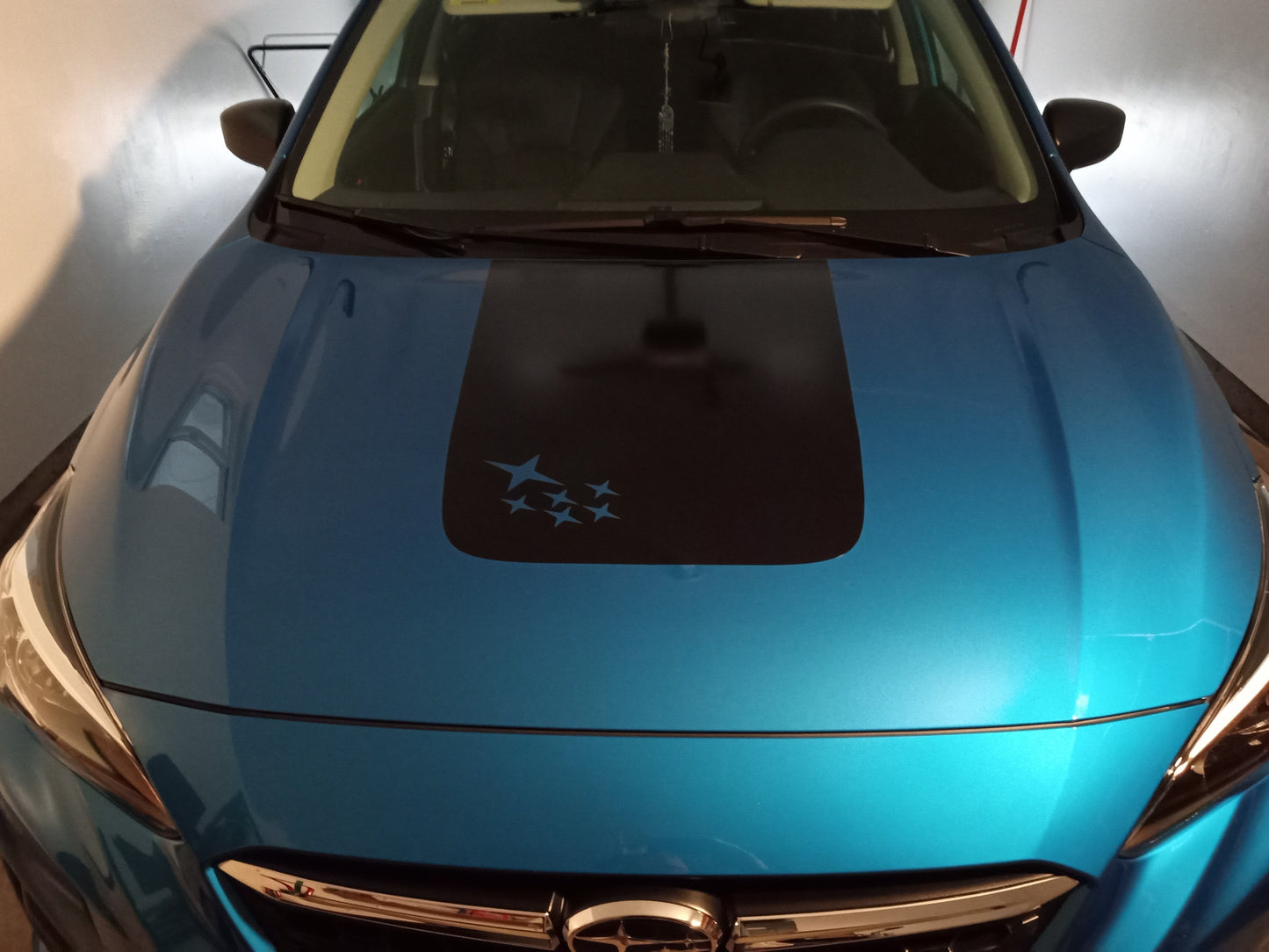 2018_2023 Custom Stars Cutout _ Subaru Crosstek & Outback Wilderness Hood_Graphic Decal